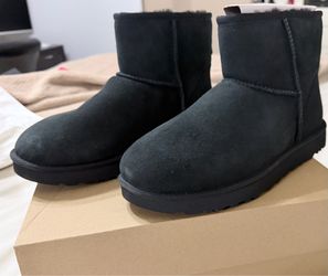 UGG WOMENS BOOTS