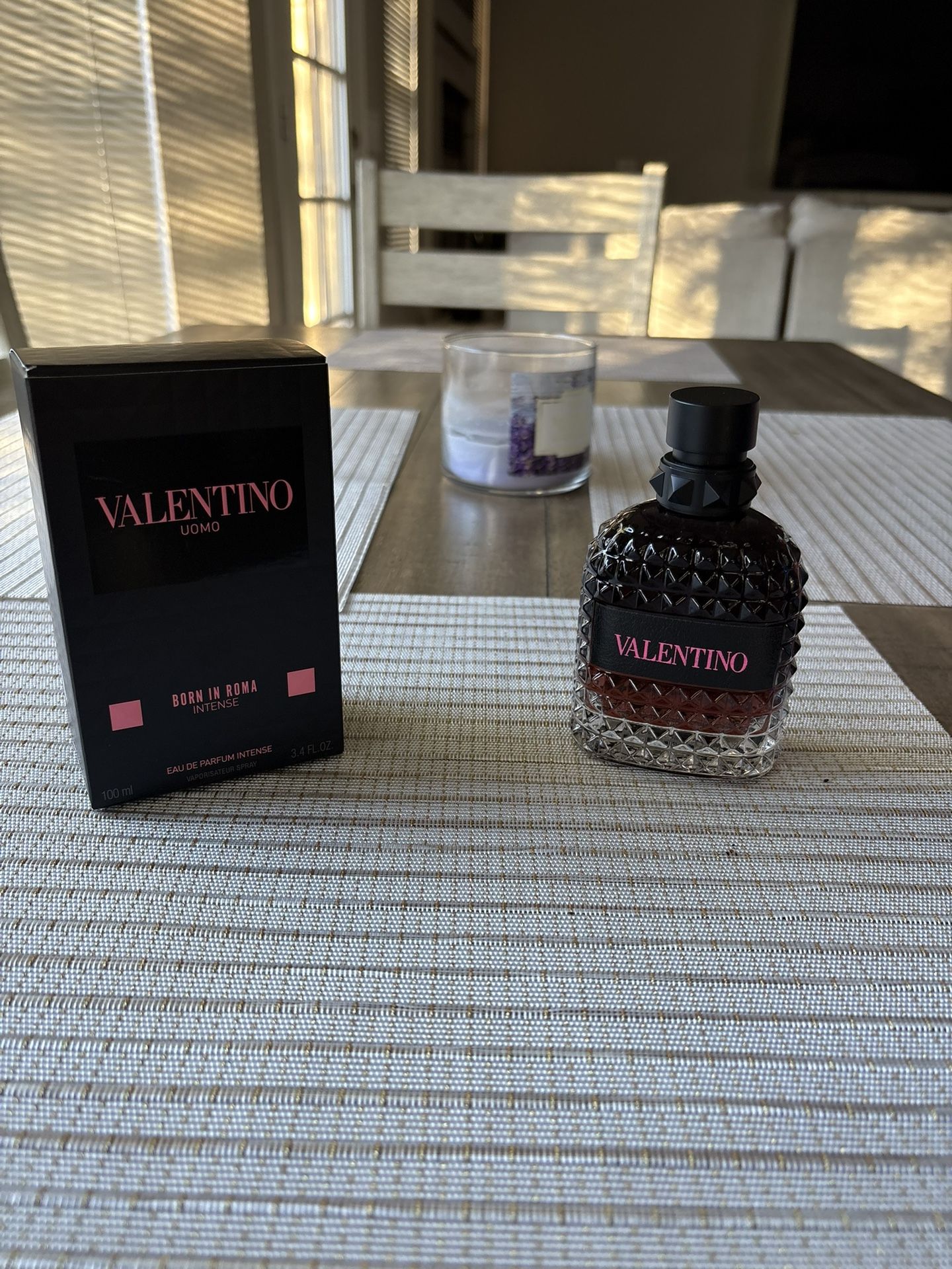 Selling Valentino Born In Roma Intense 