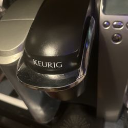 KEURIG Cofffe Maker 