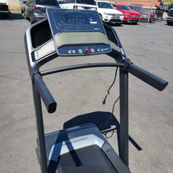 Proform Carbon TL model  - 10% incline - 10mph Max speed 