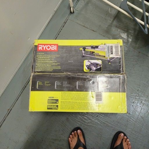 Ryobi Wet Tile Saw