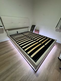 Queen Bed
