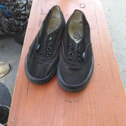 Used Shoes All For 10$