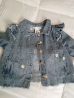 Girls size 7 pants and a  brand new skirt