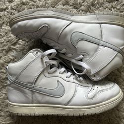 Nike Dunk High White Size 9