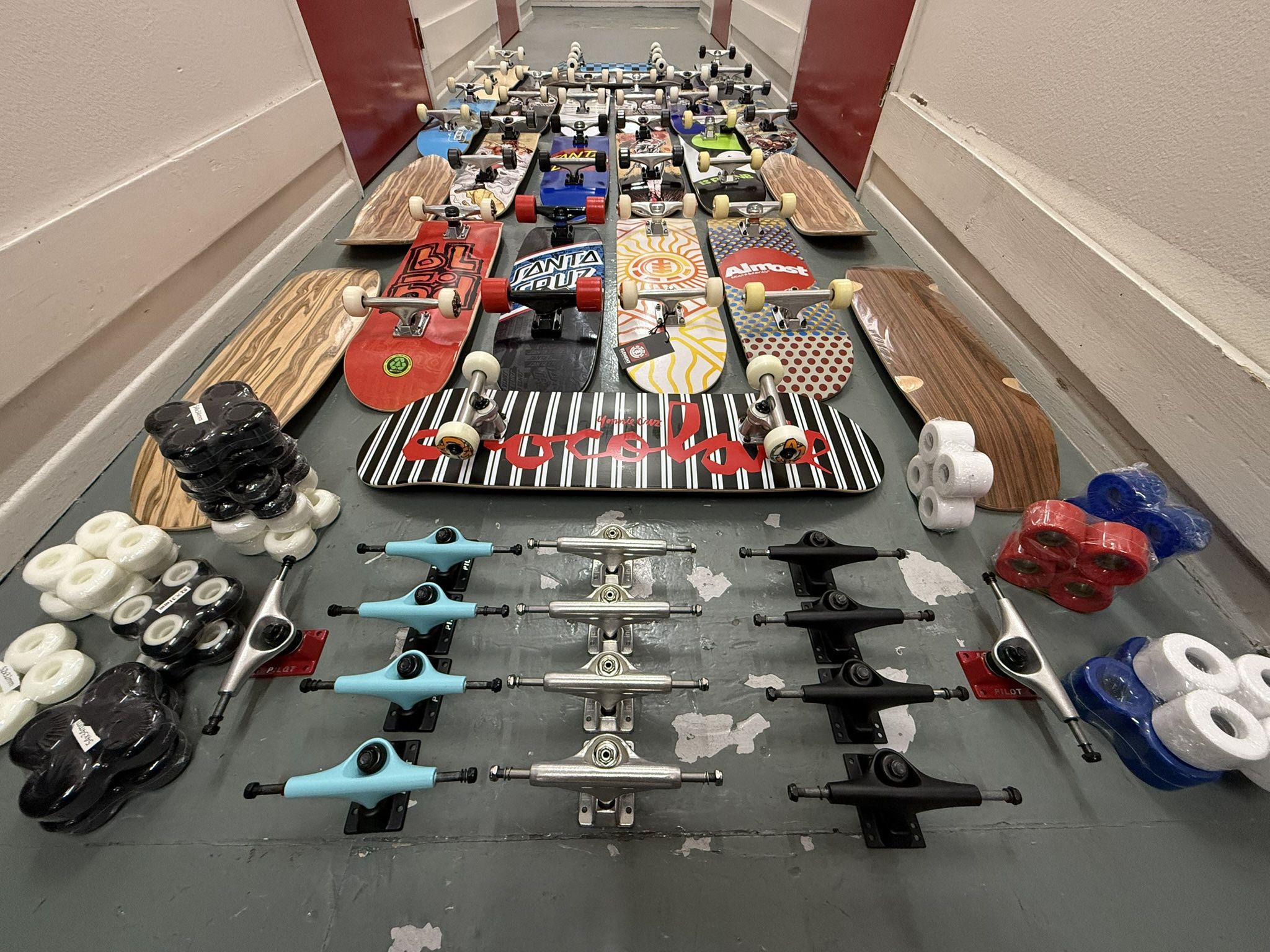 Skateboard Decks Trucks Wheels Bearings Grip Tape