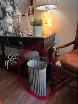 Farmhouse decor