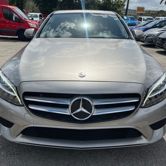 2019 Mercedes-Benz E 300