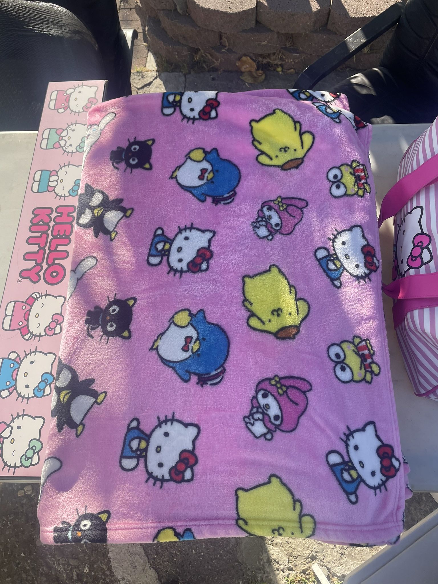 Hello Kitty 