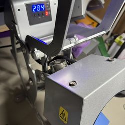 Hotronix Stahls Hat Heat press Auto Clamp