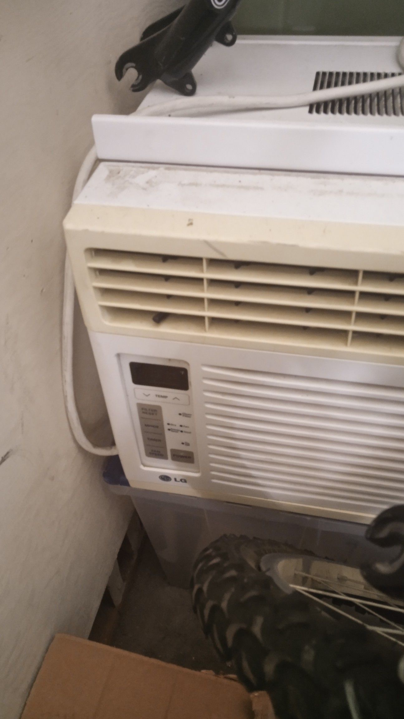 LG AC window unit