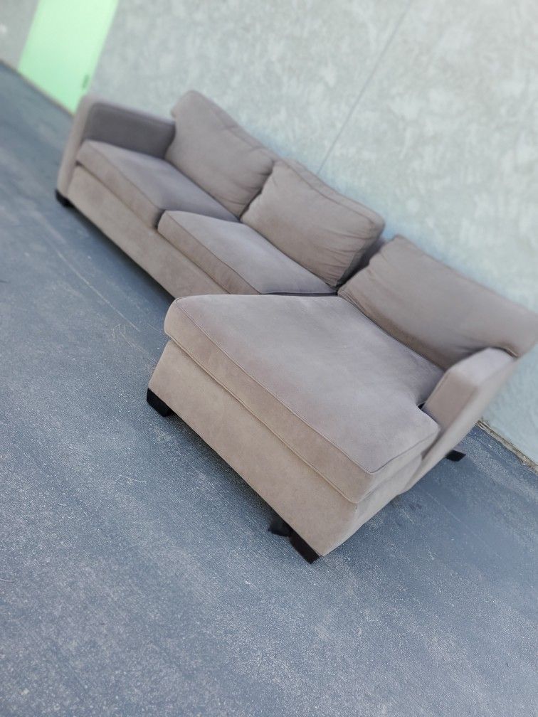 Very Nice Sectional Couch