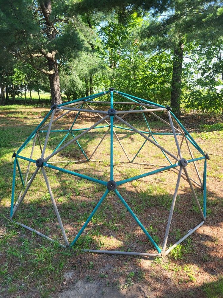 Play Dome