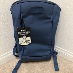 YETI Crossroads Backpack 22L