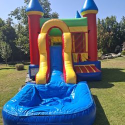 Bounce House With Slide 