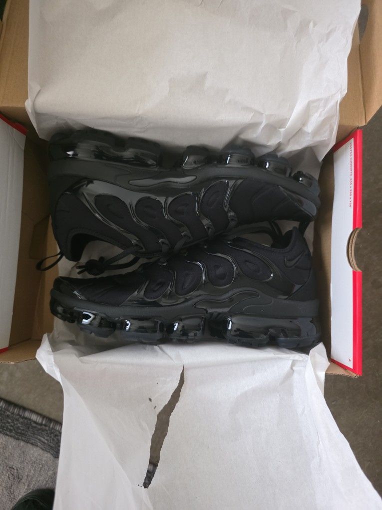 Nike Air VAPORMAX PLUS