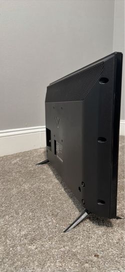 Vizio Flat Screen TV with Stand  23”