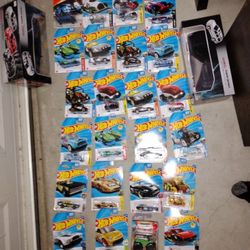 Hotwheel Racetrack Set And 50 Plus Brand New Hot Wheels