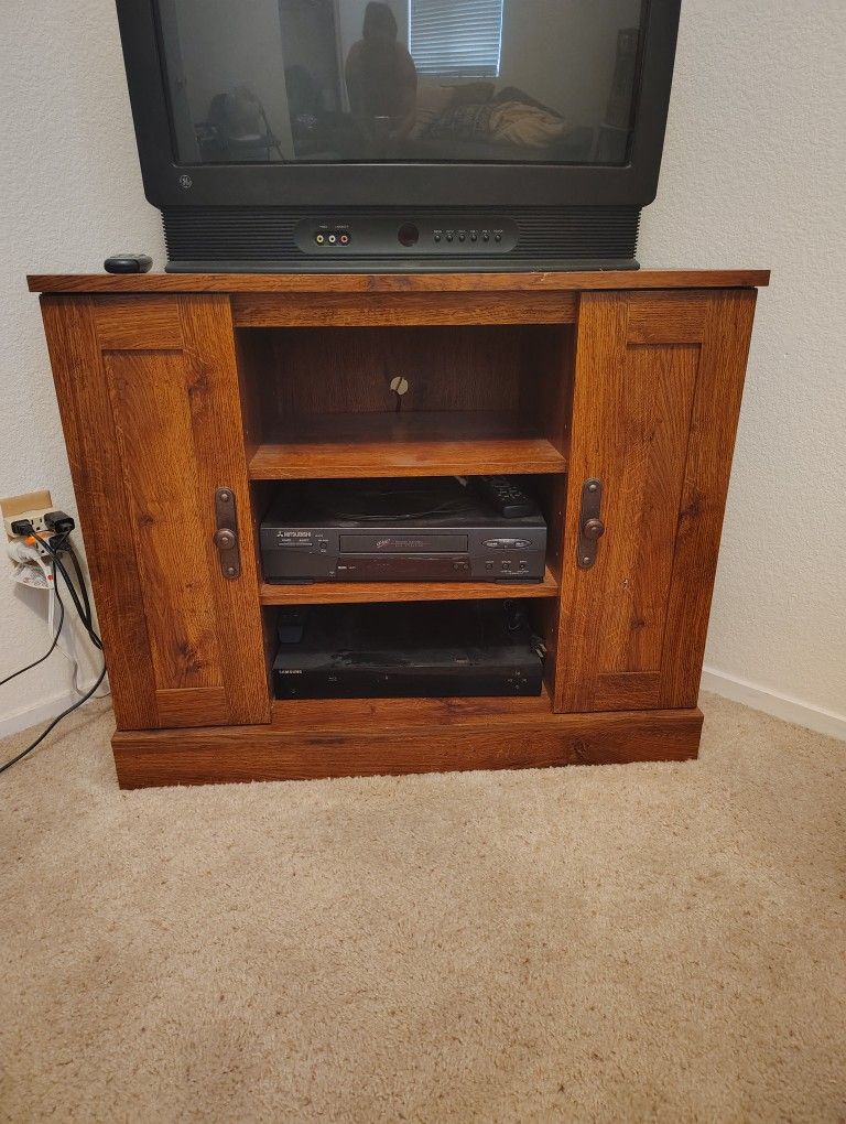 Corner Tv Stand