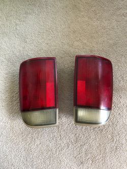 Chevy blazer s10 taillights