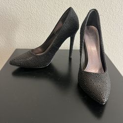 Women’s Pumps/Heels Size 8.5 New