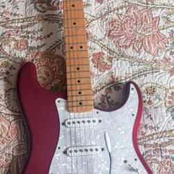 Classic Candy Apple Red Strat, Genuine. MX11111 Fender beauty, Great shape,  Great Sounds + Fender Gig Bag & Tremolo; Trade Your Telecaster 