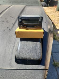 Toyota Tundra Stereo 2004