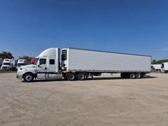 Se busca CDL-A Driver para rutas OTR en los 48 estados.