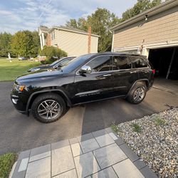 2020 Jeep Grand Cherokee