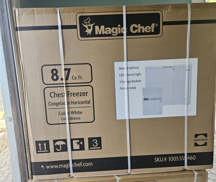 Magic Chef 8.7 Cu.ft Chest New Never Opened