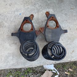 2007 And Up Gm Suv Lowering Kit 