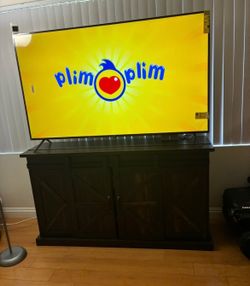 Entertainment center