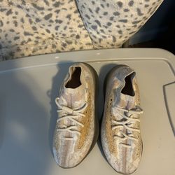 Yezzy 380