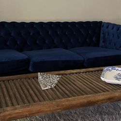 Couch Blue