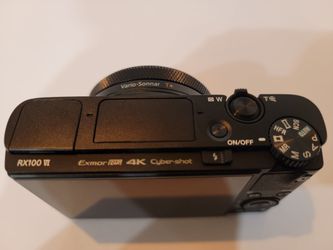 SONY DSC-RX100 VI DSC-RX100M6 4K Record 24-200mm Zoom 13 for Sale