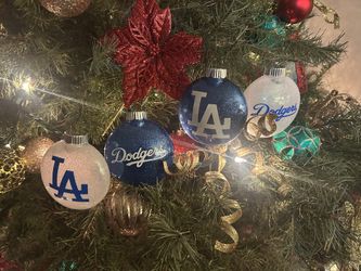 Dodgers And grinch Ornaments