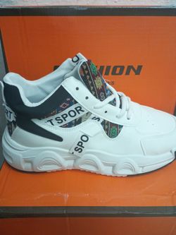 Shoe's men