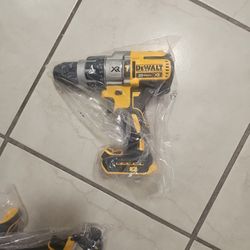 XR Dewalt Drill