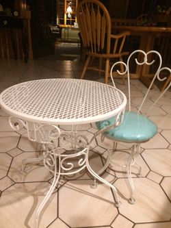 Child’s Patio Set and one chair