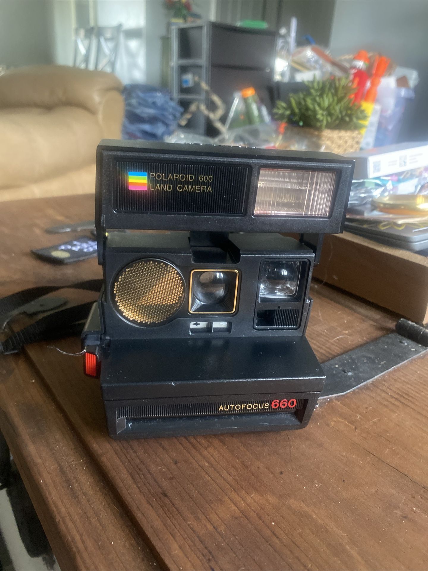 Polaroid 600 Land Camera