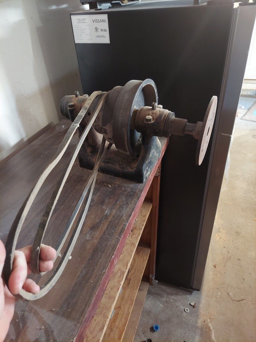 Old Wood Lathe With Face Plate