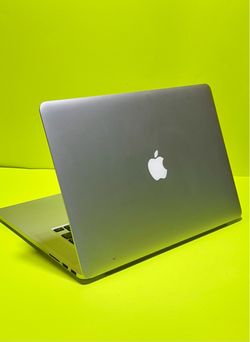 Apple MacBook Pro 15” Retina i7/16GB/500GB SSD $350