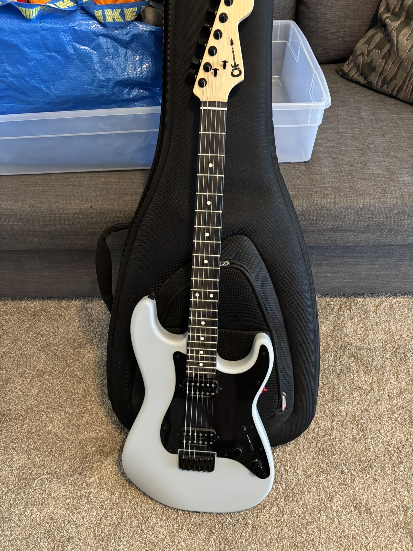 Charvel Pro-Mod So-Cal style 1 hh hardtail electric guitar
