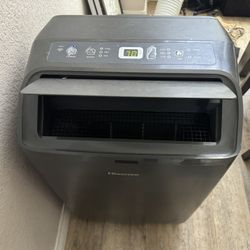 Hisense Living Room Air Conditioner 10000 btu