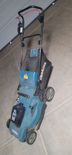 Makita Lithium ion mower