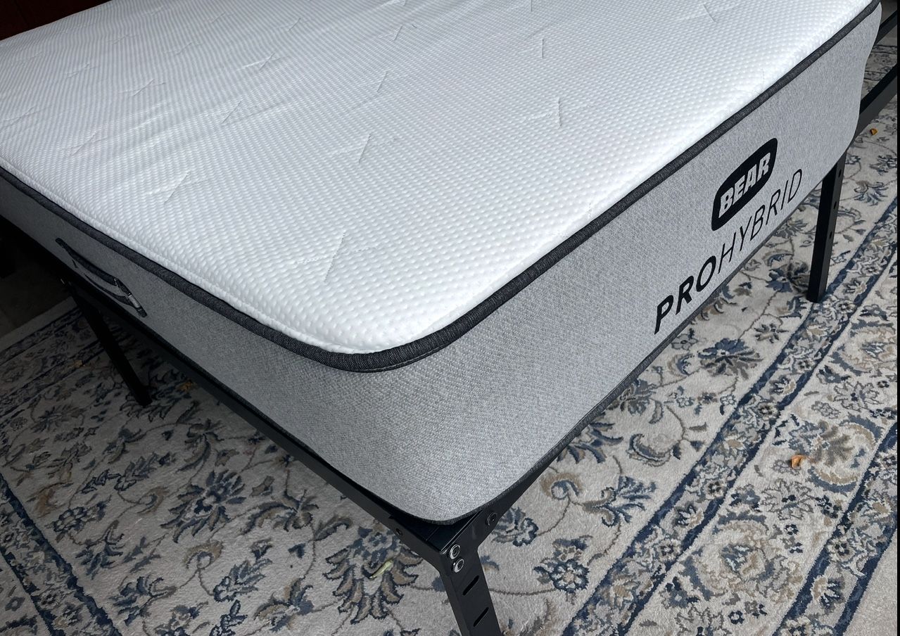 Bear Pro Hybrid Twin XL