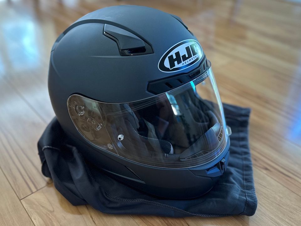 HJC Full-Face Motorcycle Helmet - LIKE NEW