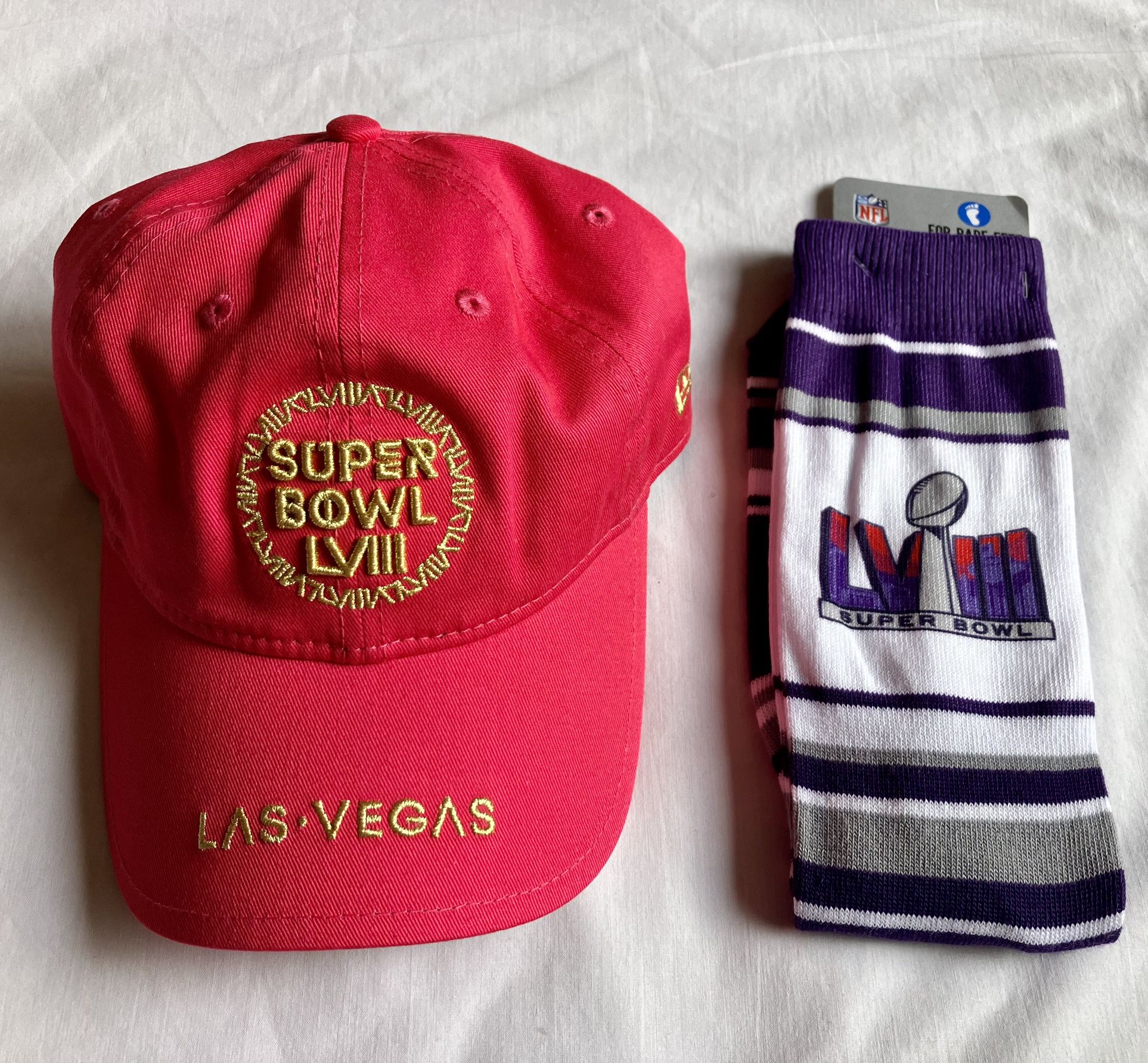 SUPERBOWL LVIII 58 LAS VEGAS CHIEFS VS 49ers GOLD EMBROIDERED PINK HAT CAP + FREE SOCKS ‼️ HARD TO FIND - Authentic ~ Licensed ‼️ Price Is FIRM ‼️