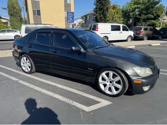 2005 Lexus IS 300