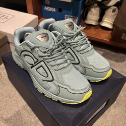 Dior B30